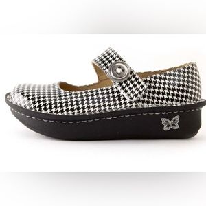 Alegria Paloma Houndstooth size 40